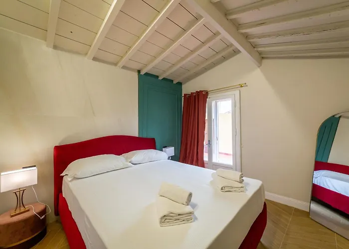 Residenza D'epoca White 3* Florence