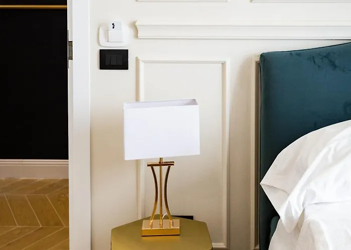 Residenza D'epoca White 3*
