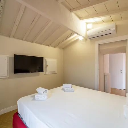 Residenza D'epoca White בית הארחה